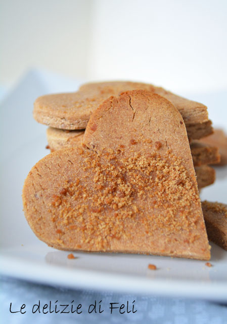 BISCOTTI CUOR DI MELA