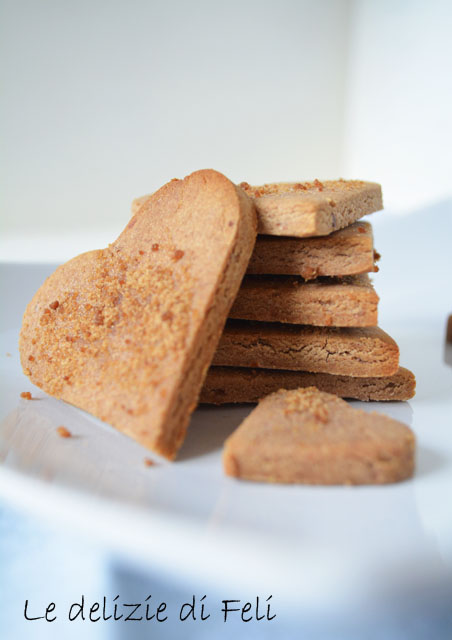 BISCOTTI CUOR DI MELA