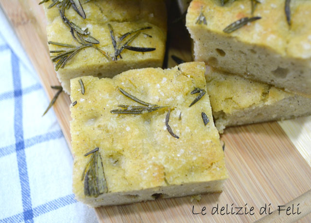 FOCACCIA CON PASTA MADRE SENZA GLUTINE