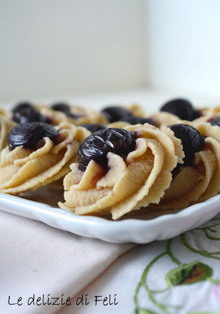 RAW-PASTICCINI DI MANDORLE