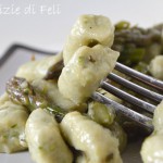 Gnocchi di tofu e asparagi